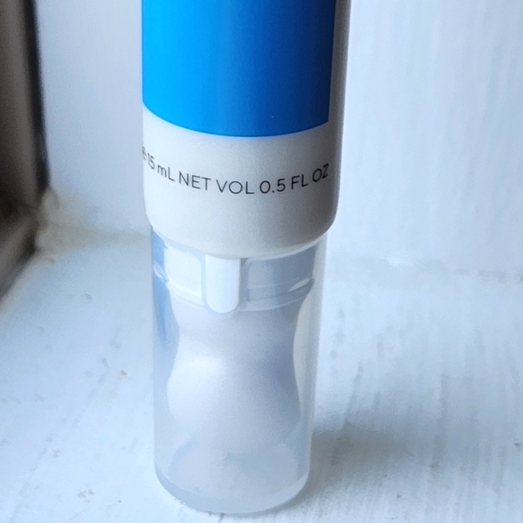 NWOB MURAD TARGETED PORE CORRECTOR - Picture 11 of 15